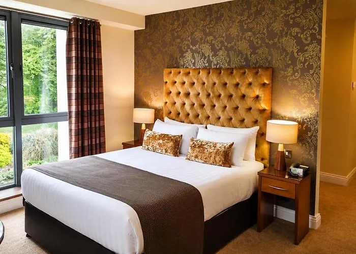 Raheen Woods Hotel